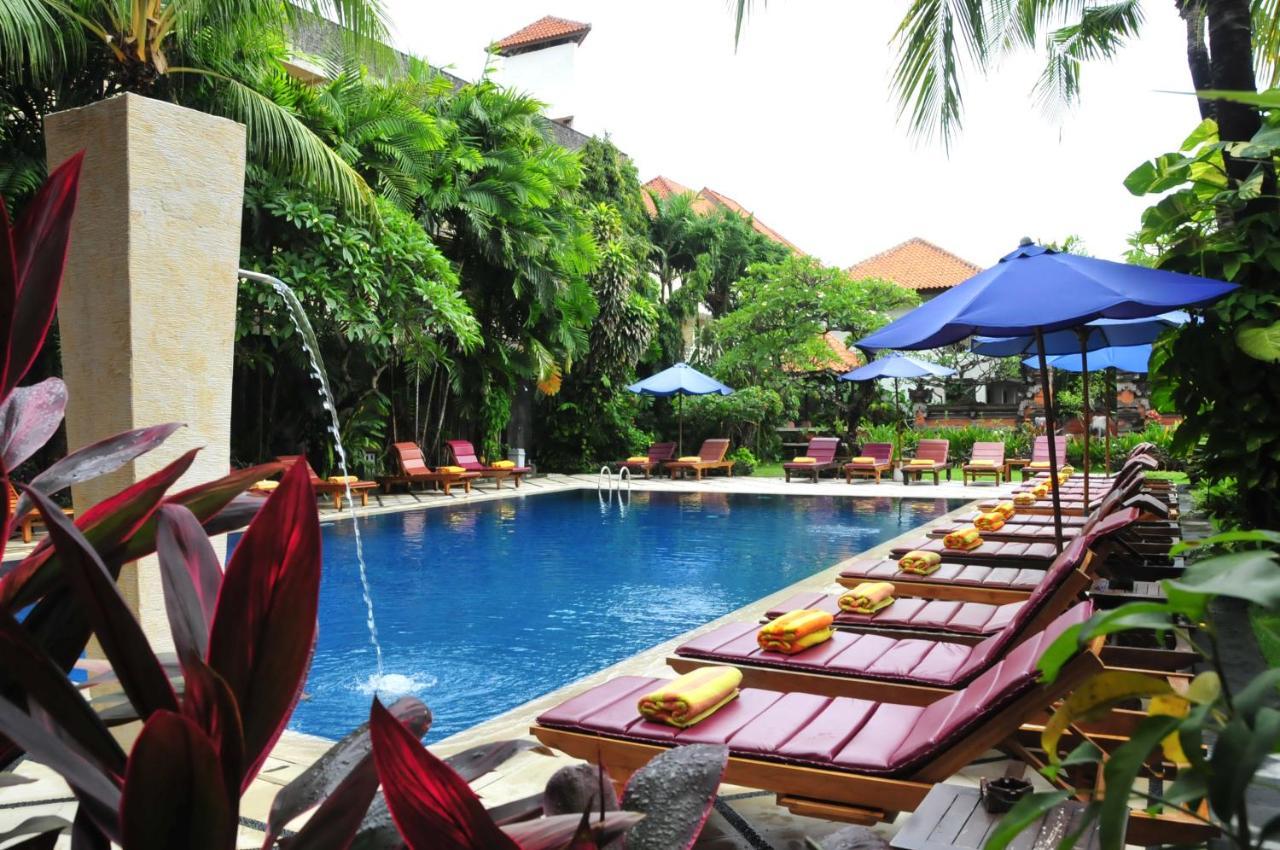 Puri Raja Hotel Legian Zewnętrze zdjęcie