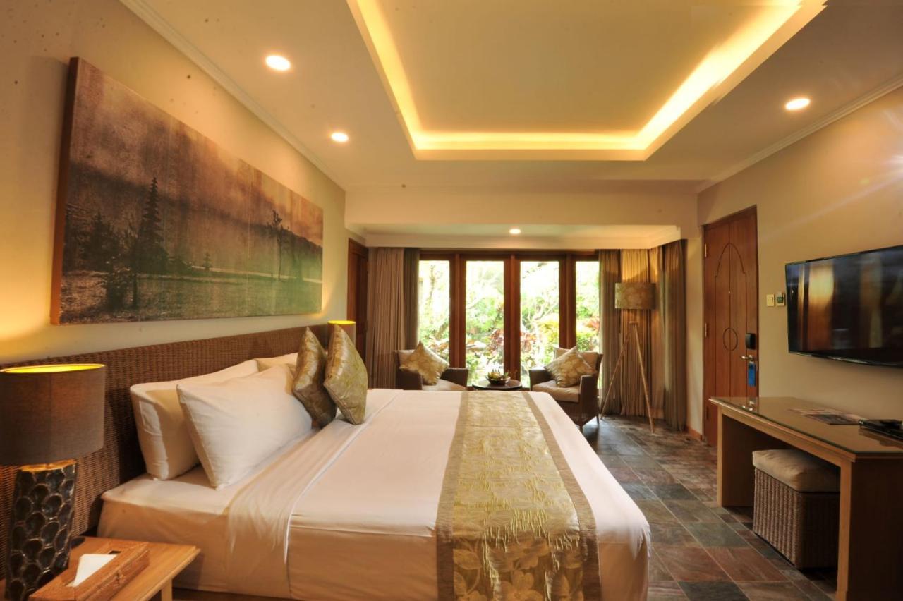 Puri Raja Hotel Legian Zewnętrze zdjęcie