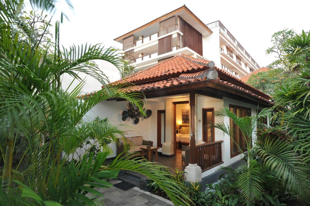 Puri Raja Hotel Legian Zewnętrze zdjęcie