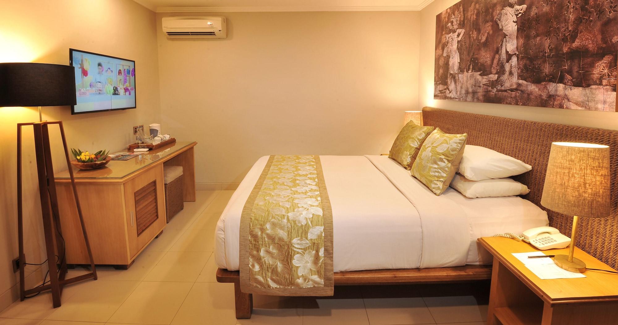 Puri Raja Hotel Legian Zewnętrze zdjęcie