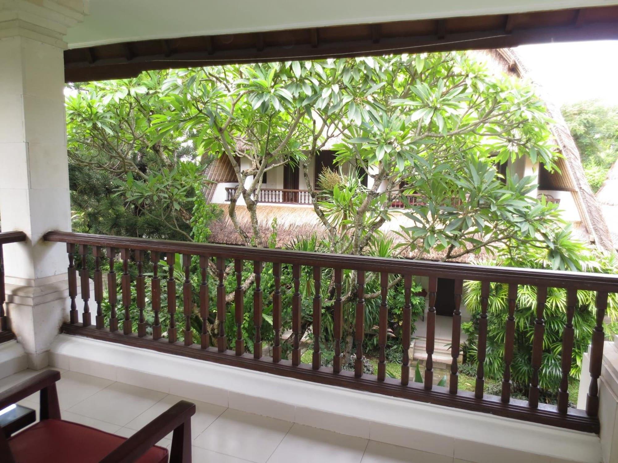 Puri Raja Hotel Legian Zewnętrze zdjęcie