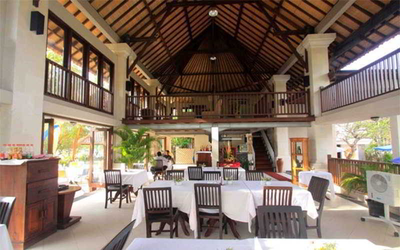 Puri Raja Hotel Legian Zewnętrze zdjęcie
