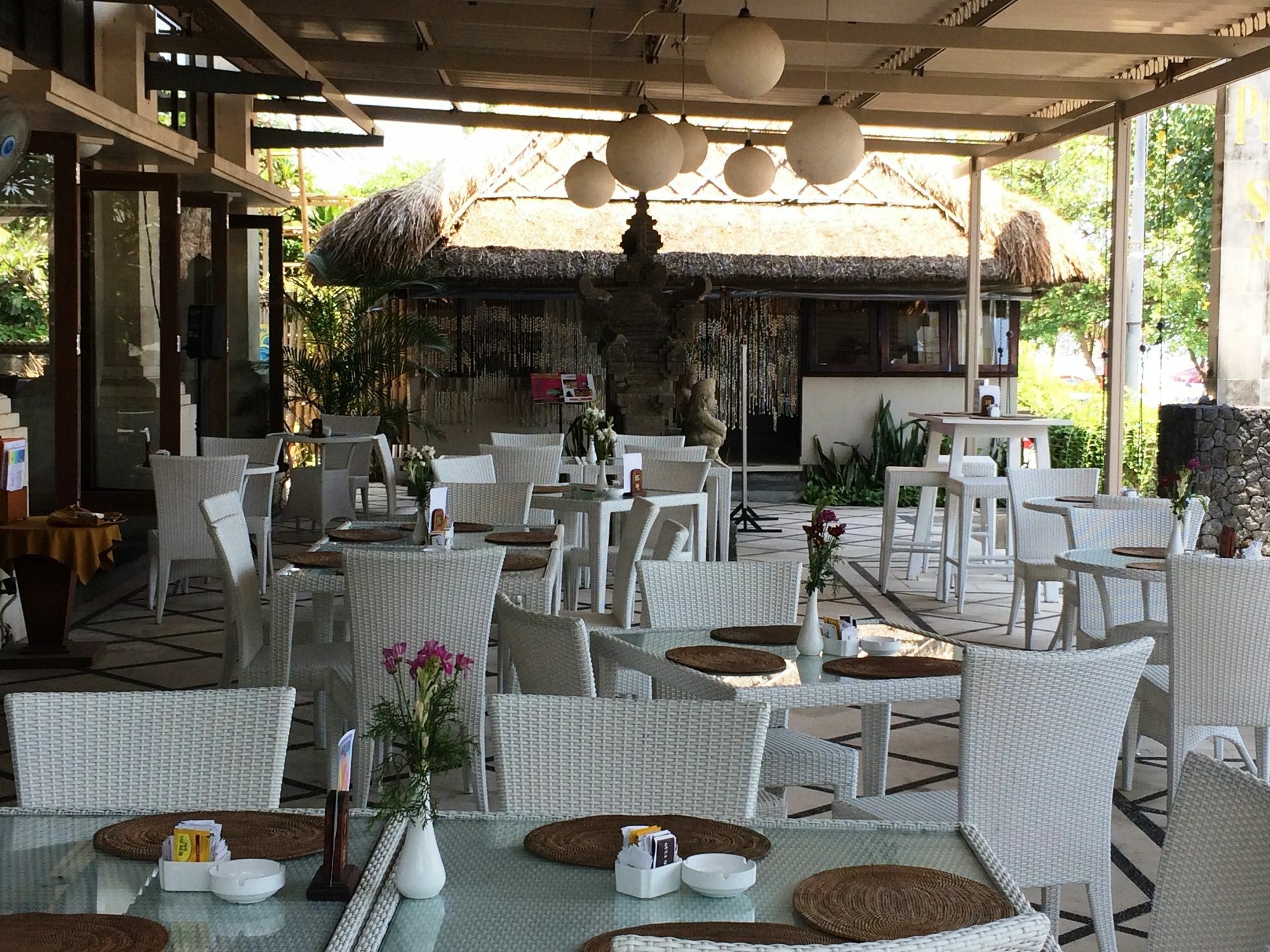 Puri Raja Hotel Legian Zewnętrze zdjęcie